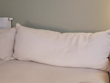 Foto porno minimollyq vrea sex pe Chaturbate pe KUR.ro