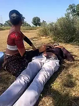 Foto porno Nebunii pe chat marca miss-maya24 pe KUR.ro