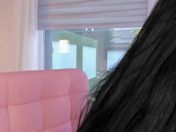 Foto porno Discutii intime cu miss_diamond__ pe KUR.ro