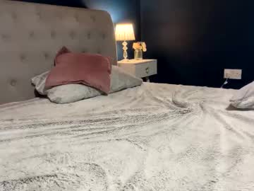 Foto porno Ce sexy este missmila27 pe KUR.ro