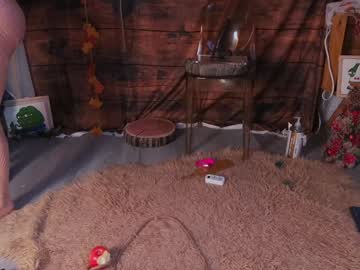 Foto porno Sex online cu mollyflwers pe KUR.ro