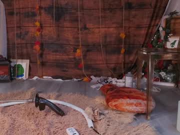 Foto porno Sex online cu mollyflwers pe KUR.ro