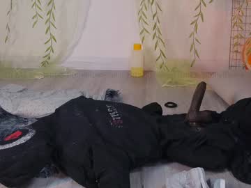 Foto porno Sex online cu mollyflwers pe KUR.ro