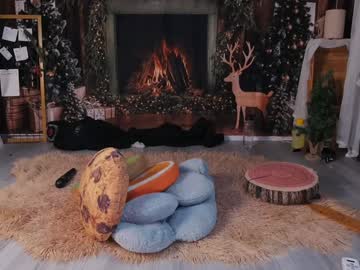 Foto porno Sex online cu mollyflwers pe KUR.ro