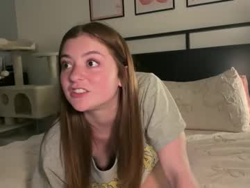 Foto porno Sex online cu mollyxxxmoon pe KUR.ro