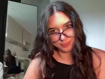 Foto porno Ganduri murdare cu mollyy2006 pe KUR.ro