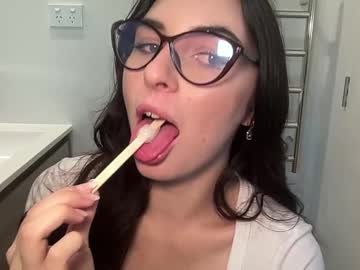 Foto erotica #1473883 pe KUR.ro