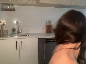 Foto porno Ganduri murdare cu mollyy2006 pe KUR.ro