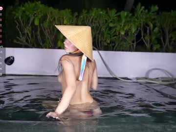 Poza Erotica #1747616 - Dimensiune completa