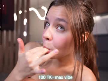 Foto porno Nebunii pe chat marca mon1_day pe KUR.ro