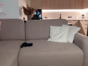 Foto porno Discutii intime cu monika_reed1 pe KUR.ro