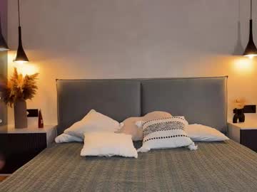 Foto erotica #1360578 pe KUR.ro