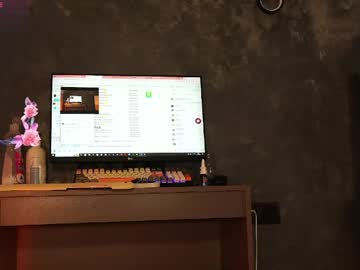 Foto porno Ganduri murdare cu moonelly pe KUR.ro