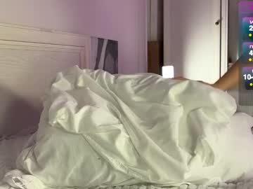 Foto porno Ganduri murdare cu moonelly pe KUR.ro