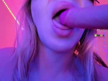 Foto porno Ganduri murdare cu moonelly pe KUR.ro