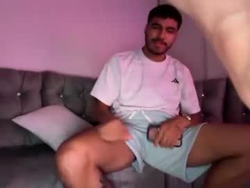 Foto porno mr_freed se dezbraca la web pe Chaturbate pe KUR.ro