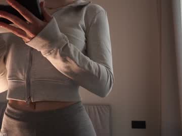 Foto erotica #750365 pe KUR.ro