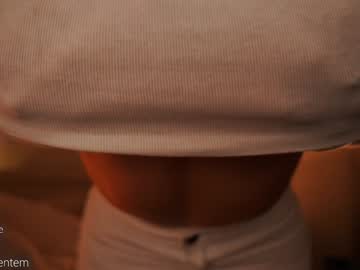 Foto erotica #504992 pe KUR.ro