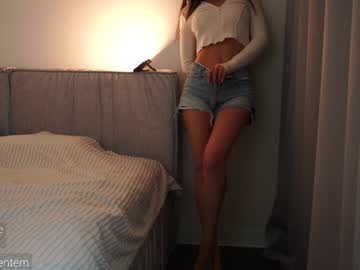 Foto erotica #586757 pe KUR.ro