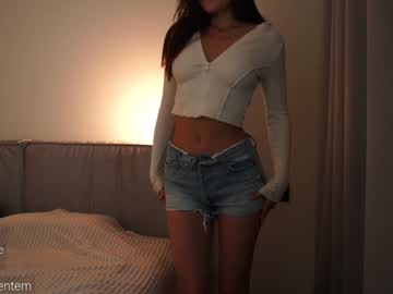 Foto erotica #587000 pe KUR.ro