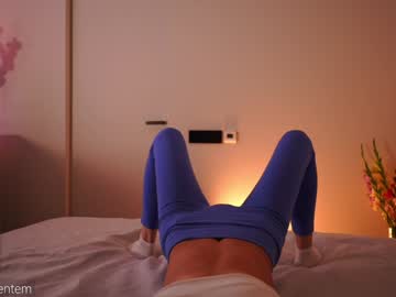 Foto erotica #669796 pe KUR.ro