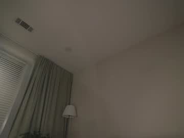 Foto porno Discutii intime cu myliss pe KUR.ro
