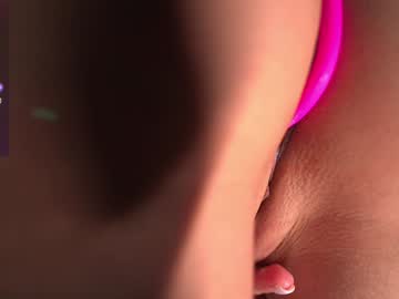 Foto porno Discutii intime cu myliss pe KUR.ro