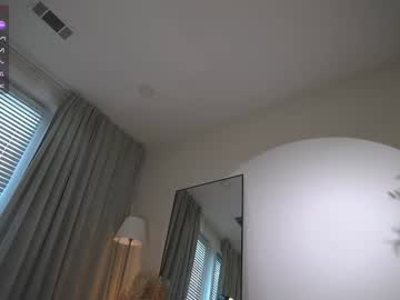 Foto porno Discutii intime cu myliss pe KUR.ro