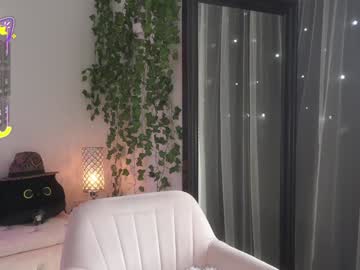 Foto porno Ganduri murdare cu mysticxkitty pe KUR.ro