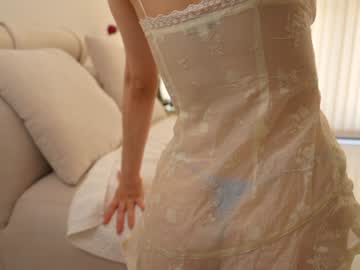 Foto porno Ce sexy este naughtysammx pe KUR.ro