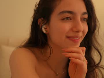 Foto porno Ce sexy este naughtysammx pe KUR.ro