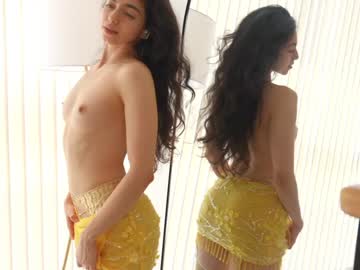 Foto porno Ce sexy este naughtysammx pe KUR.ro