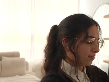 Foto porno Ce sexy este naughtysammx pe KUR.ro