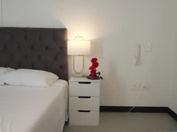 Foto porno Fantezii cu naughtysammx pe Chaturbate pe KUR.ro