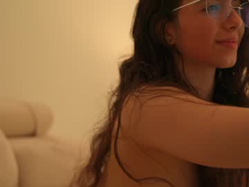 Foto porno Ce sexy este naughtysammx pe KUR.ro