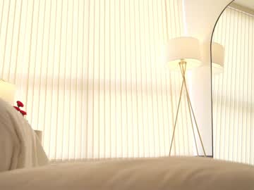 Foto porno Ce sexy este naughtysammx pe KUR.ro