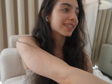 Foto porno Ce sexy este naughtysammx pe KUR.ro