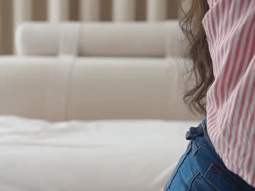 Foto porno Ce sexy este naughtysammx pe KUR.ro