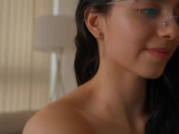 Foto porno Ce sexy este naughtysammx pe KUR.ro
