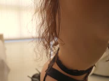 Foto porno Ce sexy este naughtysammx pe KUR.ro