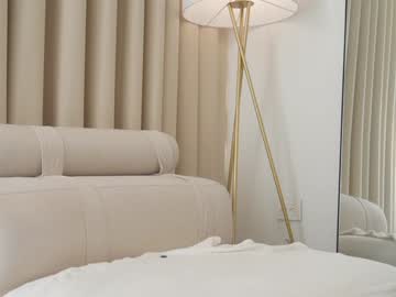 Foto porno Ce sexy este naughtysammx pe KUR.ro