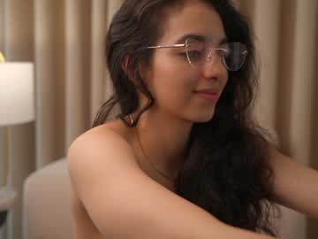 Foto porno Ce sexy este naughtysammx pe KUR.ro