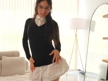 Foto porno Ce sexy este naughtysammx pe KUR.ro