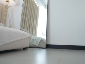 Foto porno Ce sexy este naughtysammx pe KUR.ro