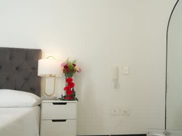 Foto porno Fantezii cu naughtysammx pe Chaturbate pe KUR.ro