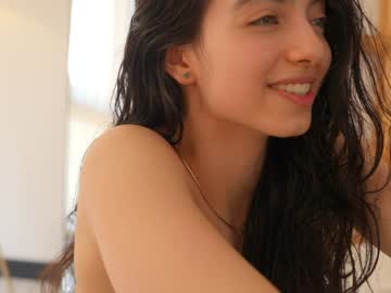 Foto porno Ce sexy este naughtysammx pe KUR.ro