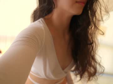 Foto porno Ganduri murdare cu naughtysammx pe KUR.ro