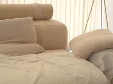 Foto porno Ce sexy este naughtysammx pe KUR.ro