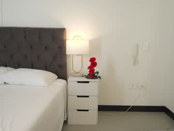 Foto porno Fantezii cu naughtysammx pe Chaturbate pe KUR.ro