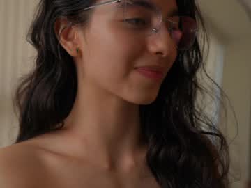 Foto porno Ce sexy este naughtysammx pe KUR.ro
